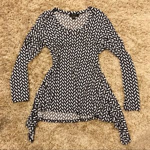 Karen Kane Black and White Pattern Blouse